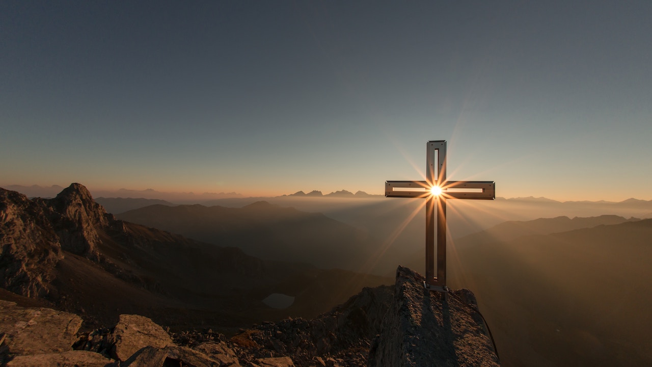 cross & sun on mountain 1280 x